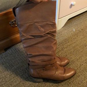 Steve Madden Casstro Boots